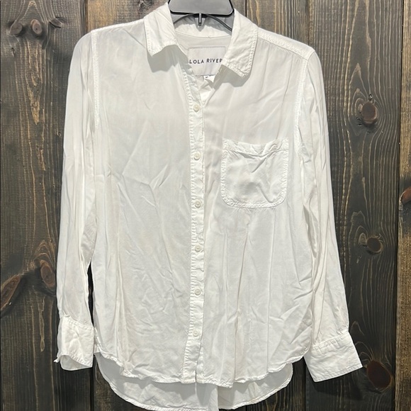 Lola River White Button Up Blouse M Long Sleeves Classic Viscose Office - Picture 1 of 10